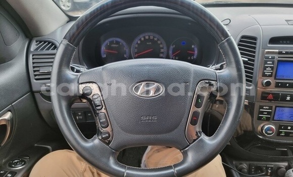 Sayi Na hannu Hyundai Santa Fe Azurfa Mota in Accra a Greater Accra Sayi Na hannu Hyundai Santa Fe Azurfa Mota in Accra a Greater Accra