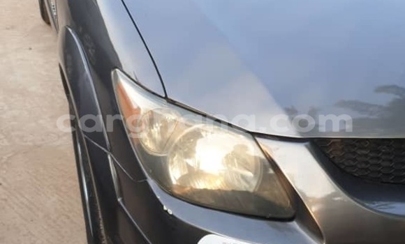 Ra Àlòkù Pontiac Vibe Miiran Ọkọ̀ in Madina ni Greater Accra Ra Àlòkù Pontiac Vibe Miiran Ọkọ̀ in Madina ni Greater Accra