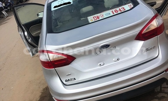 Ra Àlòkù Ford Fiesta Silver Ọkọ̀ in Accra ni Greater Accra Ra Àlòkù Ford Fiesta Silver Ọkọ̀ in Accra ni Greater Accra
