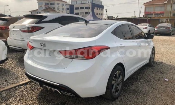 Buy Used Hyundai Elantra White Car in Accra in Greater Accra Buy Used Hyundai Elantra White Car in Accra in Greater Accra