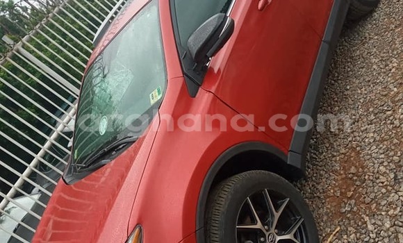 Sayi Na hannu Toyota RAV4 Red Mota in Accra a Greater Accra Sayi Na hannu Toyota RAV4 Red Mota in Accra a Greater Accra