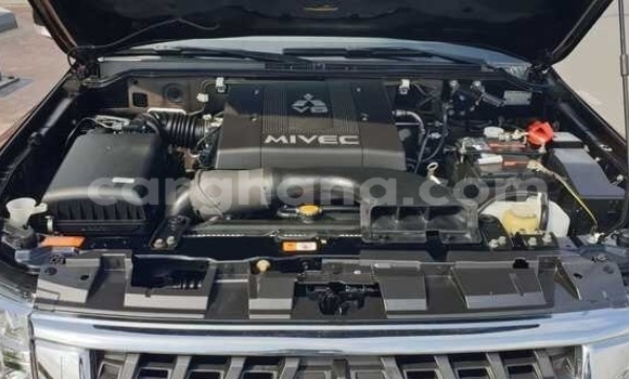 Sayi Na hannu Mitsubishi Pajero Red Mota in Accra a Greater Accra Sayi Na hannu Mitsubishi Pajero Red Mota in Accra a Greater Accra
