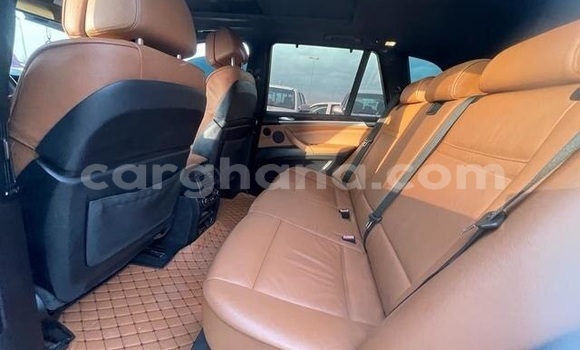 Sayi Na hannu BMW X5 White Mota in Accra a Greater Accra Sayi Na hannu BMW X5 White Mota in Accra a Greater Accra