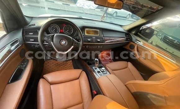 Sayi Na hannu BMW X5 White Mota in Accra a Greater Accra Sayi Na hannu BMW X5 White Mota in Accra a Greater Accra