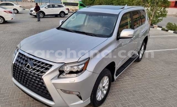 Sayi Na hannu Lexus GX Azurfa Mota in Accra a Greater Accra