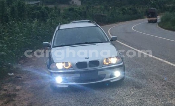 Sayi Na hannu BMW 3–Series Azurfa Mota in Accra a Greater Accra Sayi Na hannu BMW 3–Series Azurfa Mota in Accra a Greater Accra
