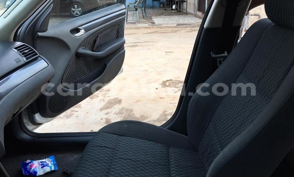 Sayi Na hannu BMW 3–Series Azurfa Mota in Accra a Greater Accra Sayi Na hannu BMW 3–Series Azurfa Mota in Accra a Greater Accra