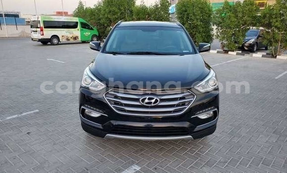 Sayi Na hannu Hyundai Santa Fe Black Mota in Accra a Greater Accra Sayi Na hannu Hyundai Santa Fe Black Mota in Accra a Greater Accra