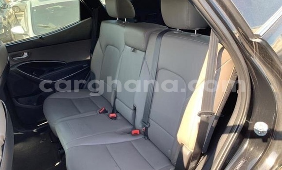 Sayi Na hannu Hyundai Santa Fe Black Mota in Accra a Greater Accra Sayi Na hannu Hyundai Santa Fe Black Mota in Accra a Greater Accra