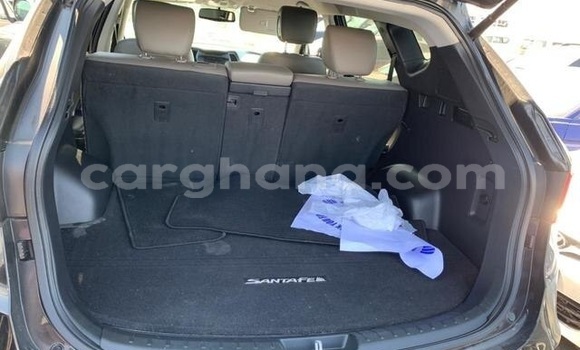 Sayi Na hannu Hyundai Santa Fe Black Mota in Accra a Greater Accra Sayi Na hannu Hyundai Santa Fe Black Mota in Accra a Greater Accra