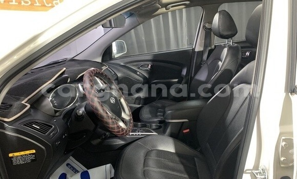 Sayi Na hannu Hyundai Tucson White Mota in Accra a Greater Accra Sayi Na hannu Hyundai Tucson White Mota in Accra a Greater Accra