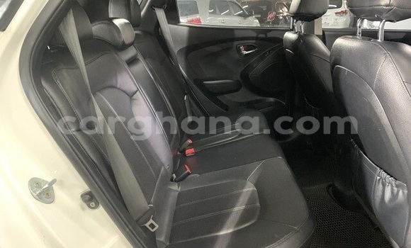 Sayi Na hannu Hyundai Tucson White Mota in Accra a Greater Accra Sayi Na hannu Hyundai Tucson White Mota in Accra a Greater Accra