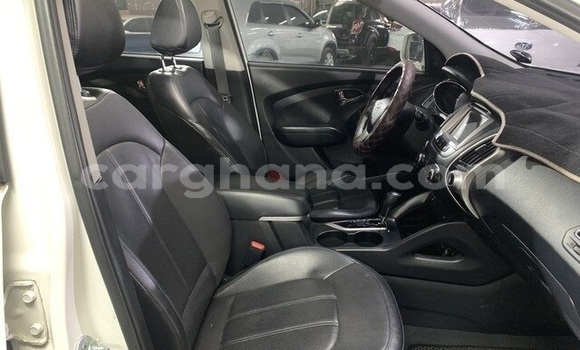 Sayi Na hannu Hyundai Tucson White Mota in Accra a Greater Accra Sayi Na hannu Hyundai Tucson White Mota in Accra a Greater Accra