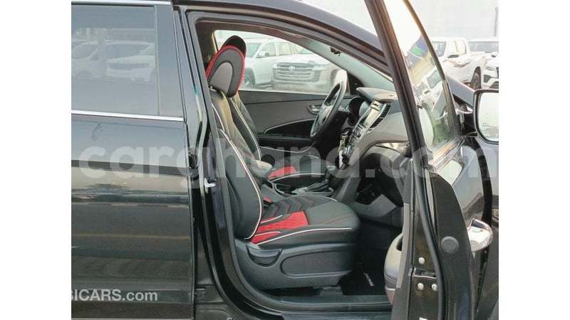 Big with watermark hyundai santa fe ashanti import dubai 53470