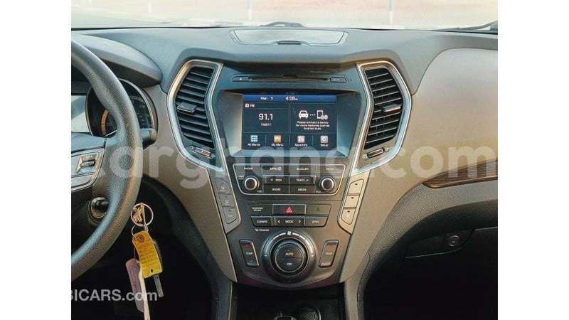 Big with watermark hyundai santa fe ashanti import dubai 53470