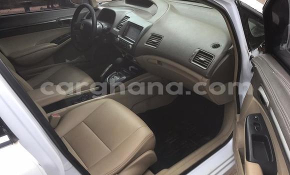 Buy Used Honda Civic White Car in Accra in Greater Accra Buy Used Honda Civic White Car in Accra in Greater Accra
