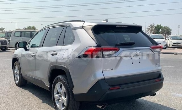 Buy Used Toyota RAV4 Silver Car in Accra in Greater Accra Buy Used Toyota RAV4 Silver Car in Accra in Greater Accra