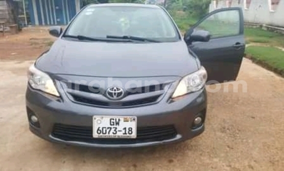 Ra Àlòkù Toyota Corolla Silver Ọkọ̀ in Accra ni Greater Accra Ra Àlòkù Toyota Corolla Silver Ọkọ̀ in Accra ni Greater Accra