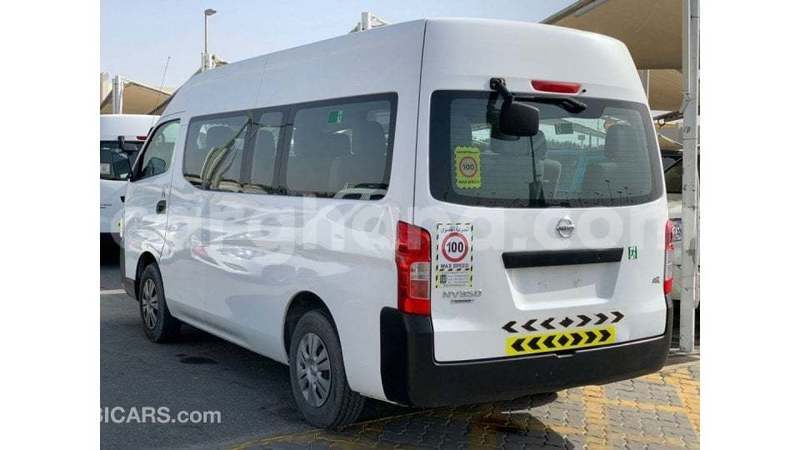 Big with watermark nissan urvan ashanti import dubai 53490