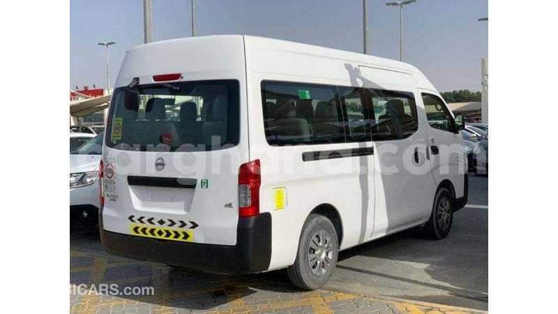 Big with watermark nissan urvan ashanti import dubai 53490