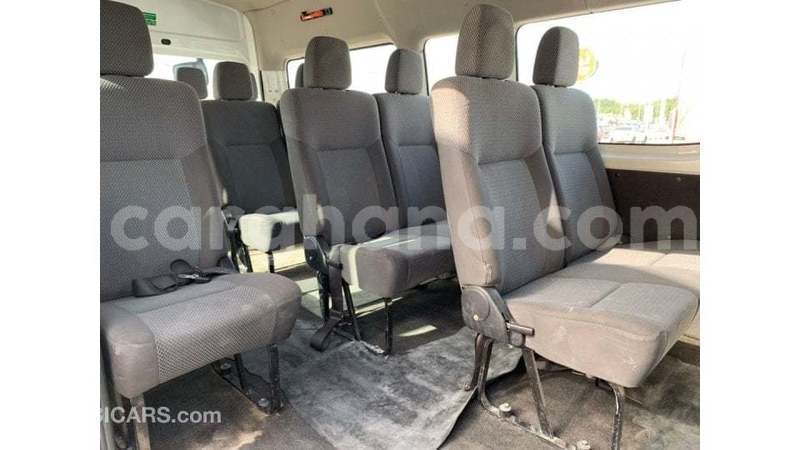 Big with watermark nissan urvan ashanti import dubai 53490