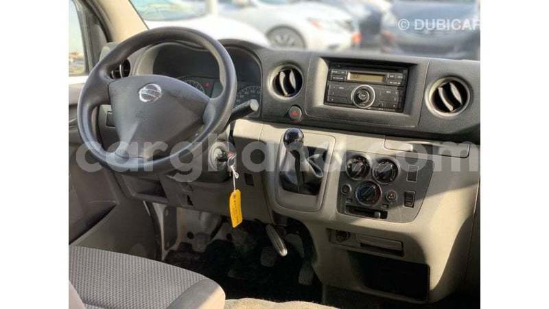 Big with watermark nissan urvan ashanti import dubai 53490