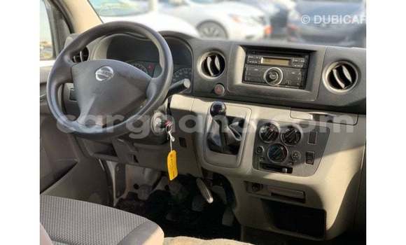 Ra Imported Nissan Urvan funfun Ọkọ̀ in Import - Dubai ni Ashanti Ra Imported Nissan Urvan funfun Ọkọ̀ in Import - Dubai ni Ashanti