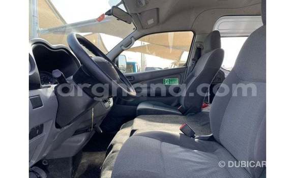 Ra Imported Nissan Urvan funfun Ọkọ̀ in Import - Dubai ni Ashanti Ra Imported Nissan Urvan funfun Ọkọ̀ in Import - Dubai ni Ashanti