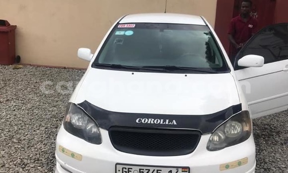 Sayi Na hannu Toyota Corolla White Mota in Accra a Greater Accra Sayi Na hannu Toyota Corolla White Mota in Accra a Greater Accra