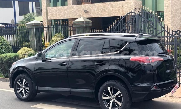 Ra Àlòkù Toyota RAV4 Black Ọkọ̀ in Accra ni Greater Accra Ra Àlòkù Toyota RAV4 Black Ọkọ̀ in Accra ni Greater Accra