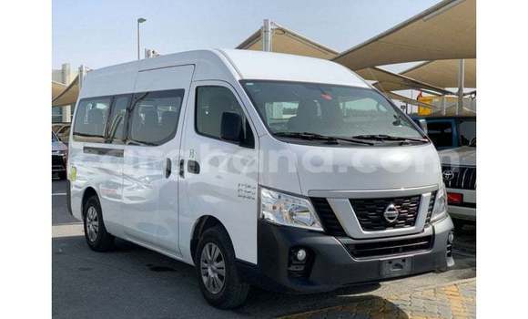 Ra Imported Nissan Urvan funfun Ọkọ̀ in Import - Dubai ni Ashanti Ra Imported Nissan Urvan funfun Ọkọ̀ in Import - Dubai ni Ashanti