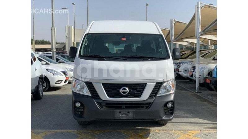 Big with watermark nissan urvan ashanti import dubai 53495