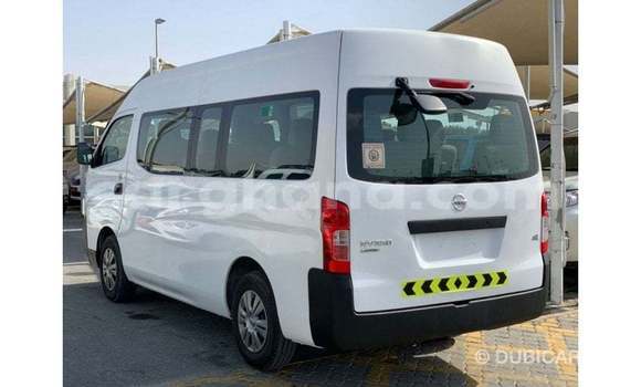 Ra Imported Nissan Urvan funfun Ọkọ̀ in Import - Dubai ni Ashanti Ra Imported Nissan Urvan funfun Ọkọ̀ in Import - Dubai ni Ashanti