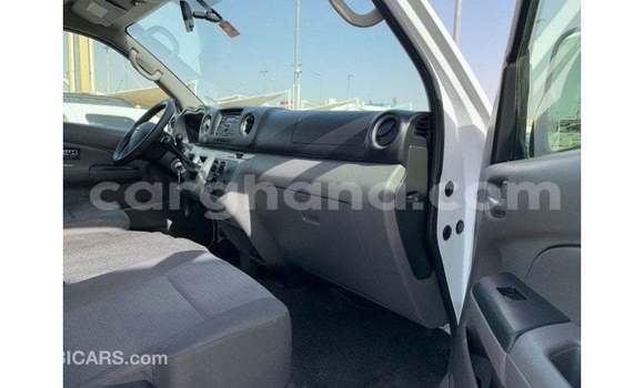 Ra Imported Nissan Urvan funfun Ọkọ̀ in Import - Dubai ni Ashanti Ra Imported Nissan Urvan funfun Ọkọ̀ in Import - Dubai ni Ashanti