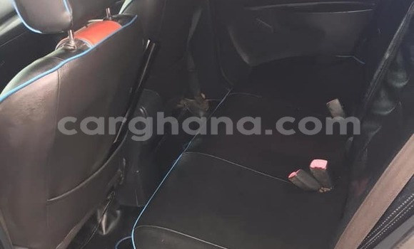 Sayi Na hannu Toyota Yaris Blue Mota in Accra a Greater Accra Sayi Na hannu Toyota Yaris Blue Mota in Accra a Greater Accra