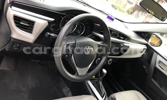 Sayi Na hannu Toyota Corolla White Mota in Accra a Greater Accra Sayi Na hannu Toyota Corolla White Mota in Accra a Greater Accra