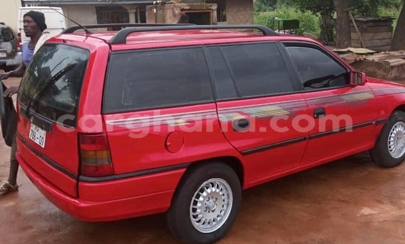 Buy Used Opel Astra Red Car in Accra in Greater Accra Buy Used Opel Astra Red Car in Accra in Greater Accra