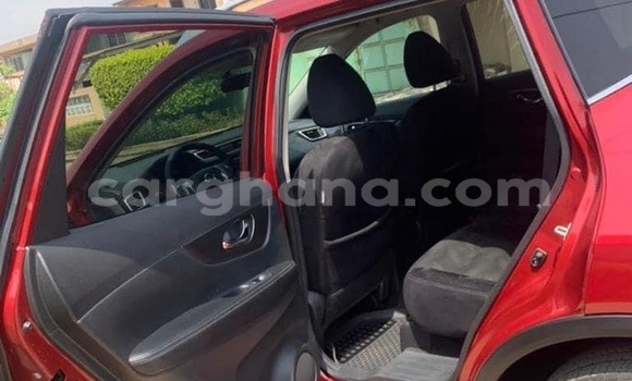 Sayi Na hannu Nissan Rogue Red Mota in Accra a Greater Accra Sayi Na hannu Nissan Rogue Red Mota in Accra a Greater Accra
