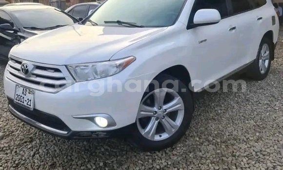 Ra Àlòkù Toyota Highlander Miiran Ọkọ̀ in Accra ni Greater Accra