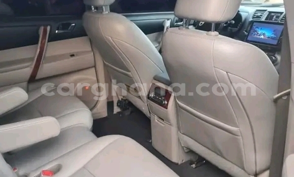 Buy Used Toyota Highlander Other Car in Accra in Greater Accra Buy Used Toyota Highlander Other Car in Accra in Greater Accra