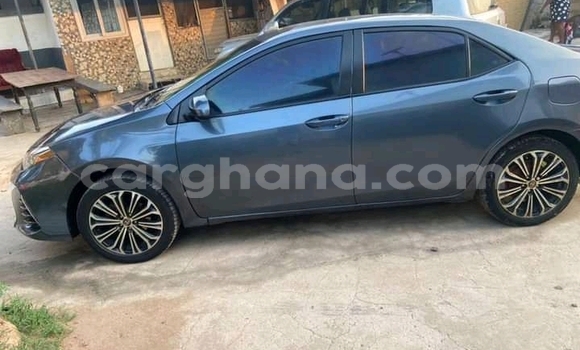 Ra Àlòkù Toyota Corolla Black Ọkọ̀ in Accra ni Greater Accra Ra Àlòkù Toyota Corolla Black Ọkọ̀ in Accra ni Greater Accra
