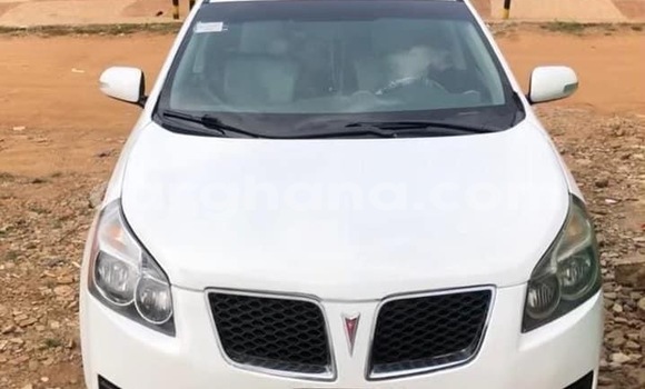 Buy Used Pontiac Vibe White Car in Takoradi in Western Buy Used Pontiac Vibe White Car in Takoradi in Western