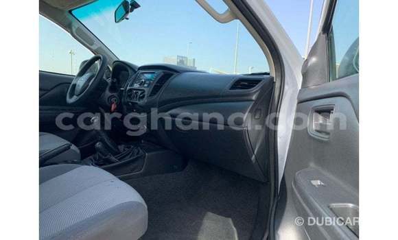 Sayi Imported Mitsubishi L200 White Mota in Import - Dubai a Ashanti Sayi Imported Mitsubishi L200 White Mota in Import - Dubai a Ashanti