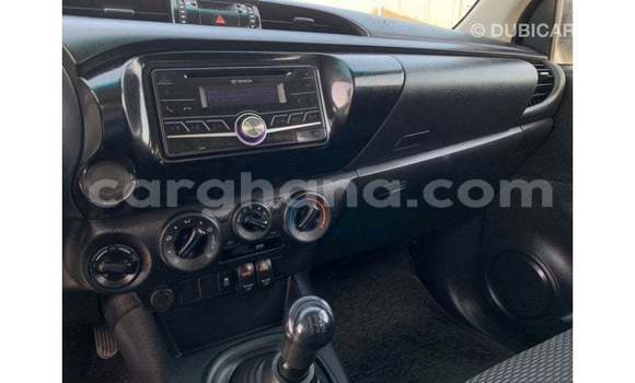 Sayi Imported Toyota Hilux White Mota in Import - Dubai a Ashanti Sayi Imported Toyota Hilux White Mota in Import - Dubai a Ashanti