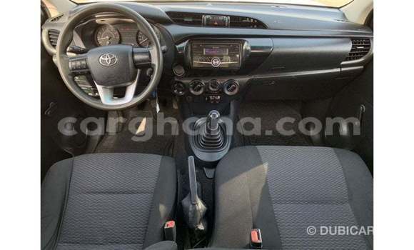 Sayi Imported Toyota Hilux White Mota in Import - Dubai a Ashanti Sayi Imported Toyota Hilux White Mota in Import - Dubai a Ashanti