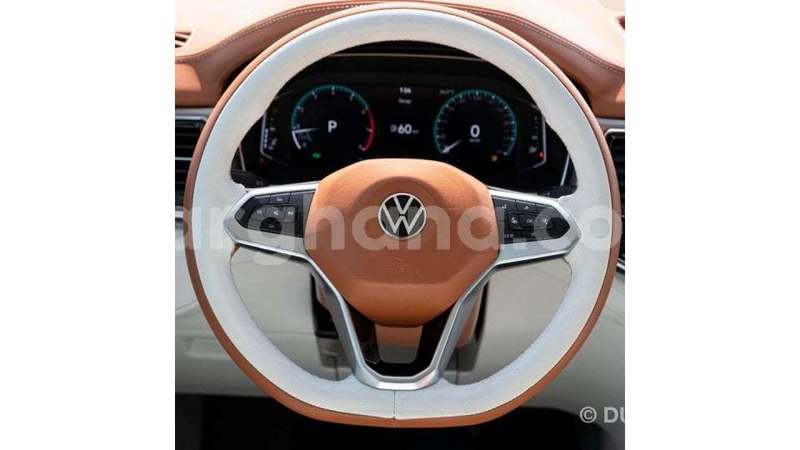 Big with watermark volkswagen beetle ashanti import dubai 53537