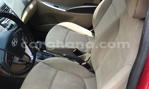 Ra Àlòkù Hyundai Accent Blue Ọkọ̀ in Sekondi–Takoradi Metropolitan ni Oorun Ra Àlòkù Hyundai Accent Blue Ọkọ̀ in Sekondi–Takoradi Metropolitan ni Oorun