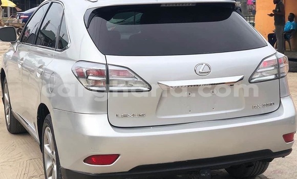 Sayi Na hannu Lexus RX 350 Azurfa Mota in Sekondi–Takoradi Metropolitan a Yamma