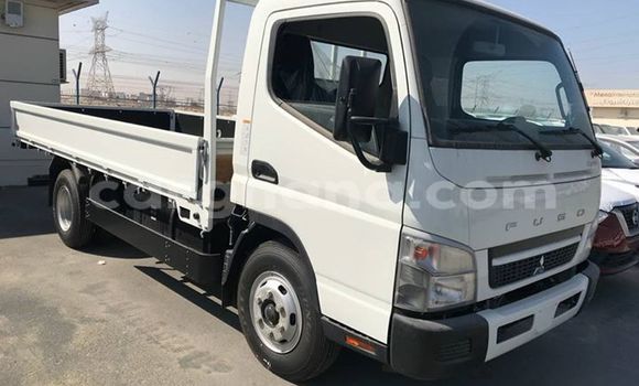Buy Used Mitsubishi Fuso White Truck in Accra in Greater Accra Buy Used Mitsubishi Fuso White Truck in Accra in Greater Accra