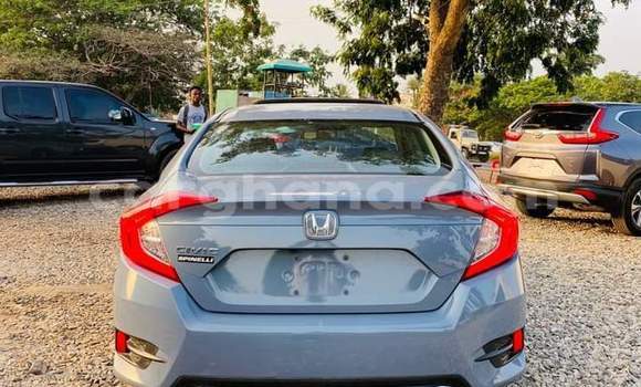 Ra Àlòkù Honda Civic Alagara Ọkọ̀ in Iwọn didun ni Oorun Ra Àlòkù Honda Civic Alagara Ọkọ̀ in Iwọn didun ni Oorun